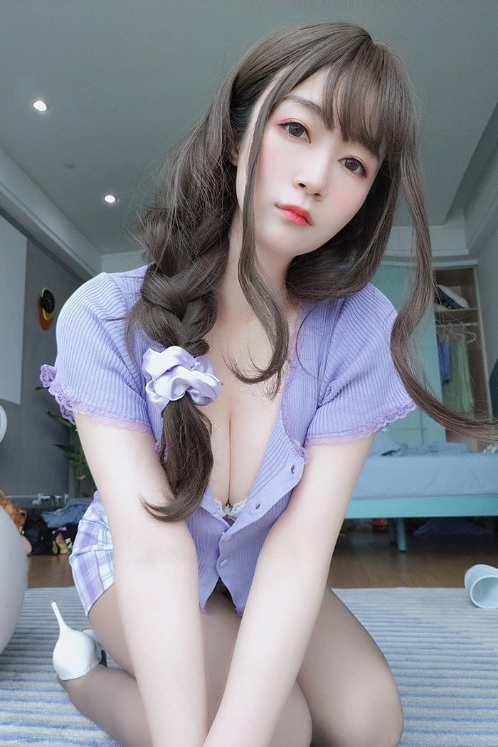 邻家小妹白银八一奶味酥胸灰丝勾魂(图16)
