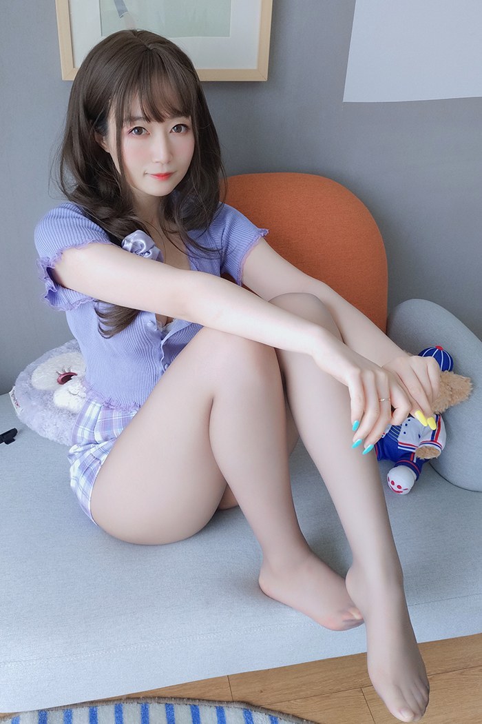 邻家小妹白银八一奶味酥胸灰丝勾魂(图65)