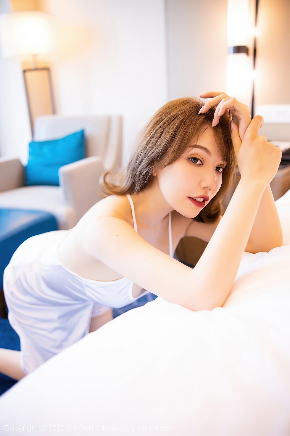 [XiaoYu画语界]Vol.361_女神黄乐然私房白色华丽吊裙配白色蕾丝吊袜极致魅惑写真115P