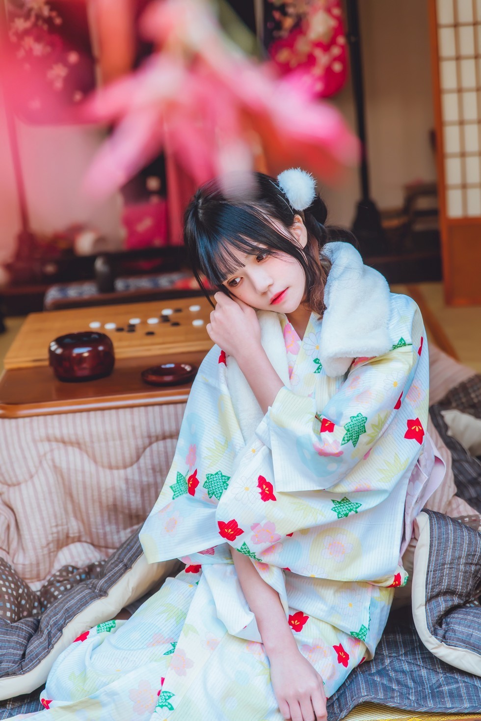 [喵糖映画]Vol.234_花色和服美少女户外红色枫叶下更显清爽迷人写真25P