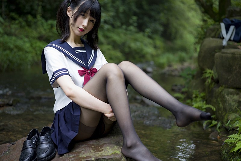 激萌学生妹魔物喵黑丝制服野外露出(图64)