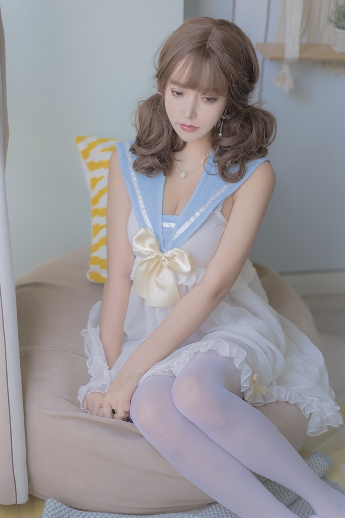 宅男女神米线线开档丝袜大秀美乳(图23)