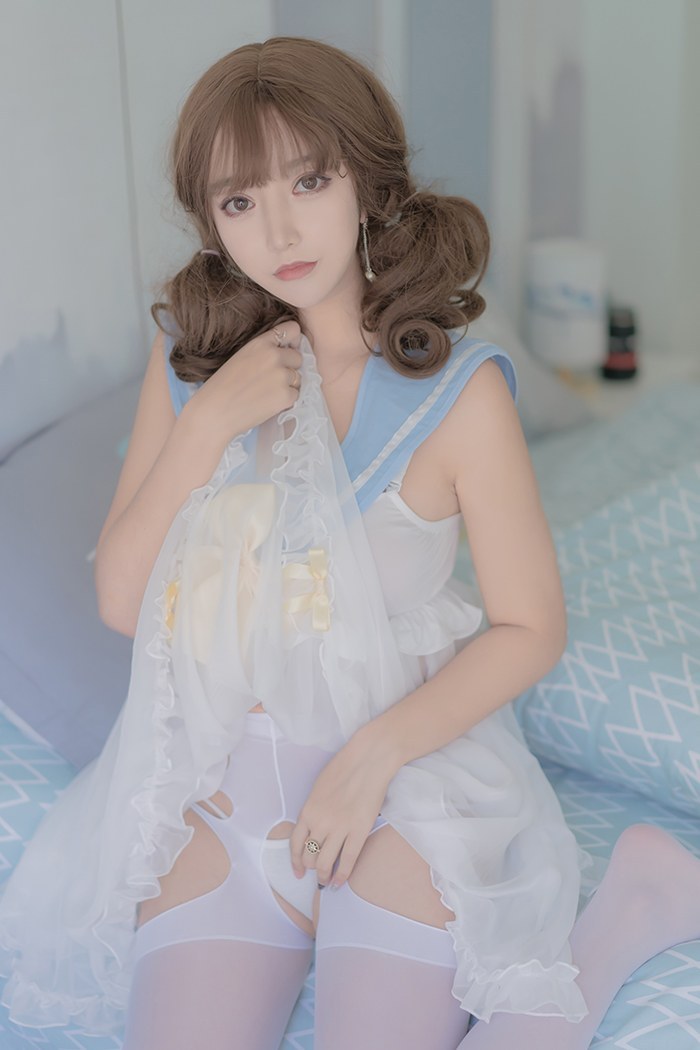 宅男女神米线线开档丝袜大秀美乳(图26)