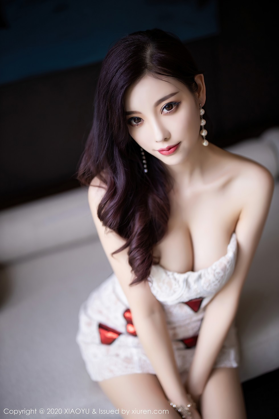 [XiaoYu画语界]Vol.368_女神杨晨晨sugar阳朔旅拍典雅吊裙配肉丝裤袜撩人诱惑写真61P