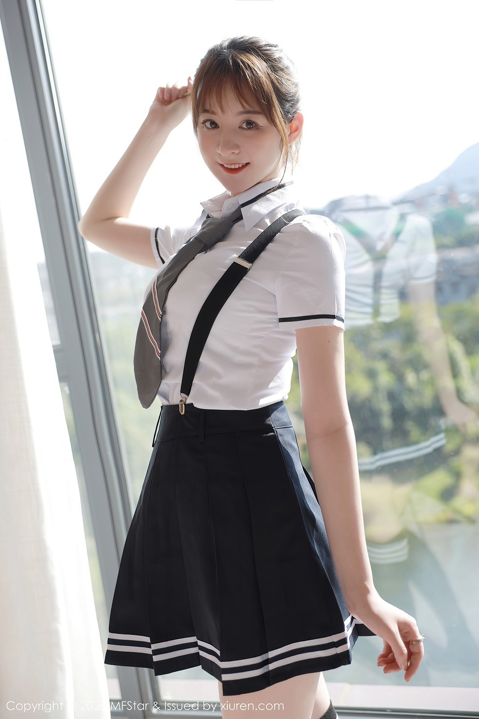 [MFStar模范学院]Vol.390_嫩模yoo优优四川旅拍学院风校服主题半脱露性感内衣写真67P