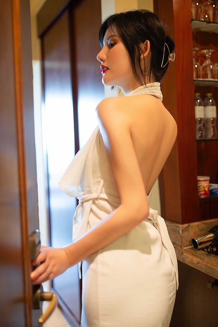 性感代言阿朱性感肉丝美脚夺人魄(图16)