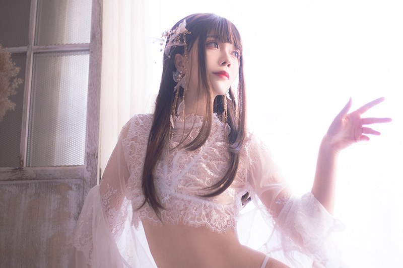 仙女妹妹翎柒蕾丝镂空睡衣隐约露出(图20)