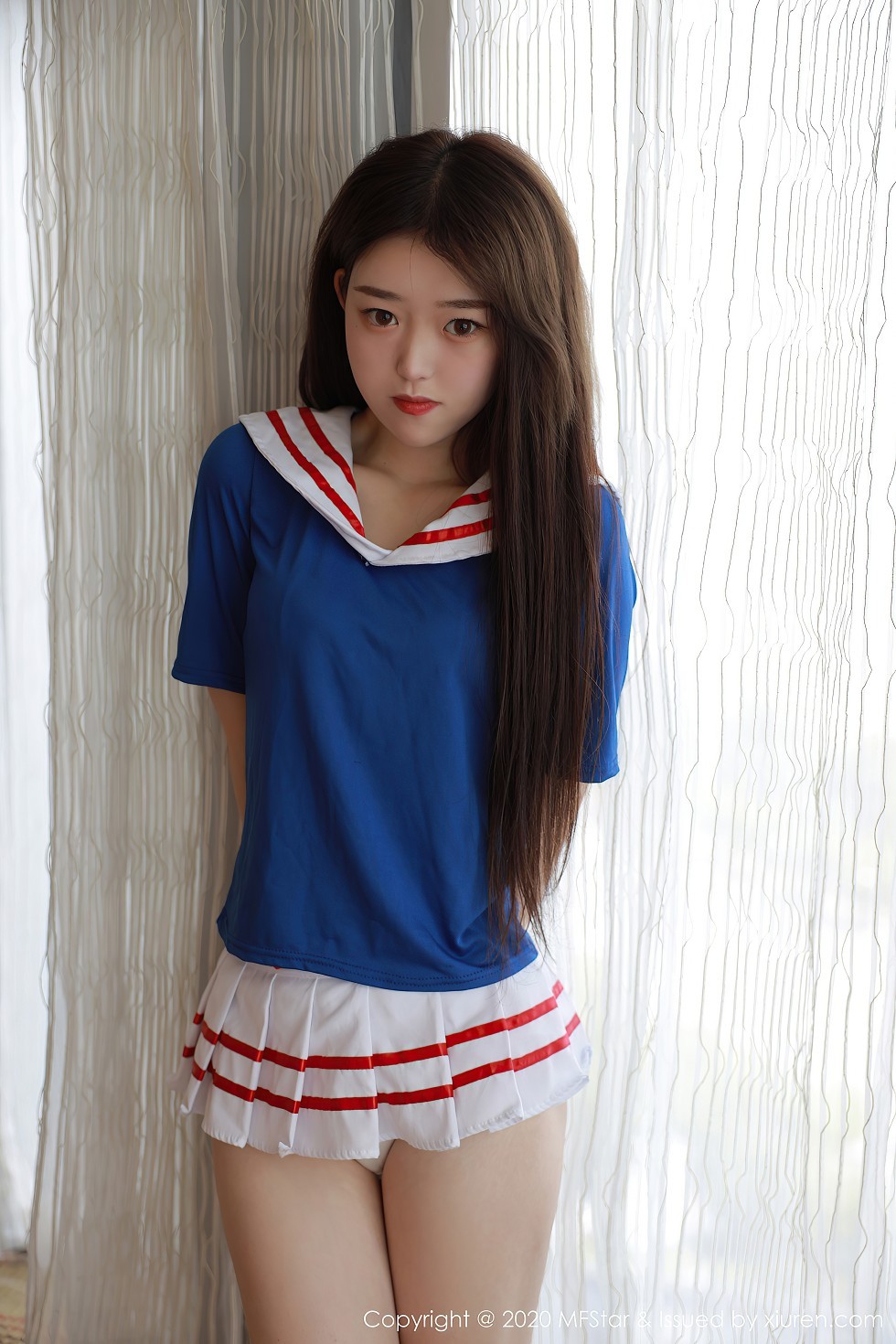 [MFStar模范学院]Vol.395_嫩模小奶瓶呜鸣私房水手服性感百褶裙秀翘臀美腿诱惑写真60P
