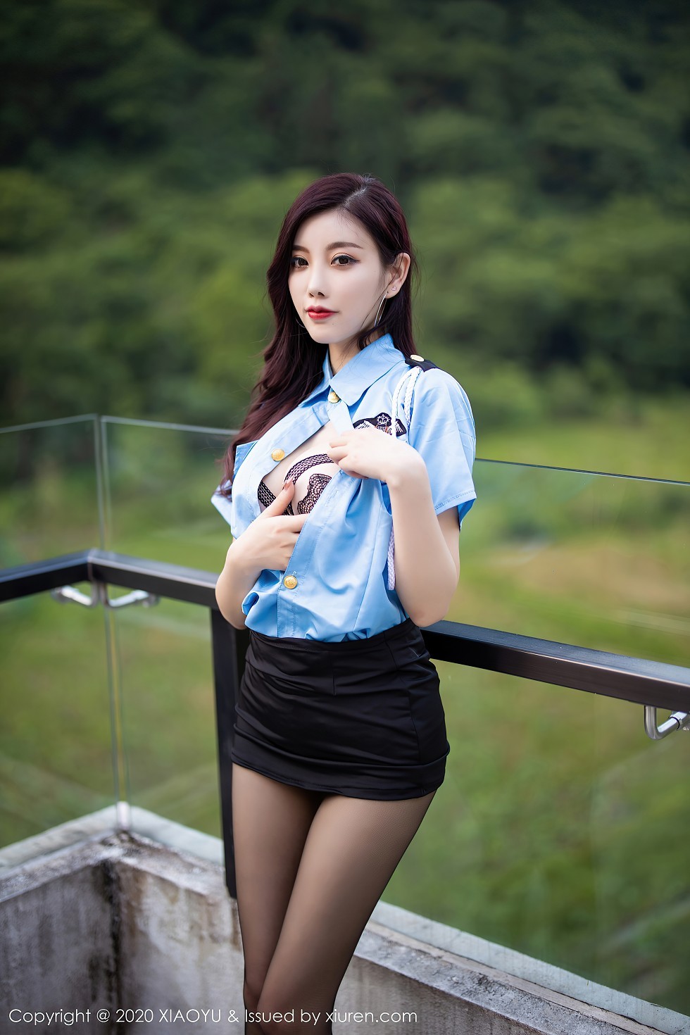 [XiaoYu画语界]Vol.381_女神杨晨晨sugar阳朔旅拍户外女警制服配黑丝裤袜诱惑写真83P