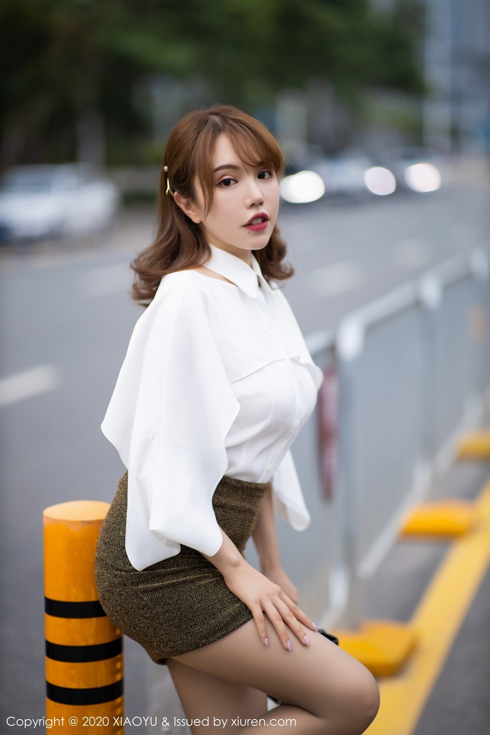 [XiaoYu画语界]Vol.382_女神黄乐然性感魅力车拍系列白衬衣配肉丝裤袜撩人诱惑写真112P