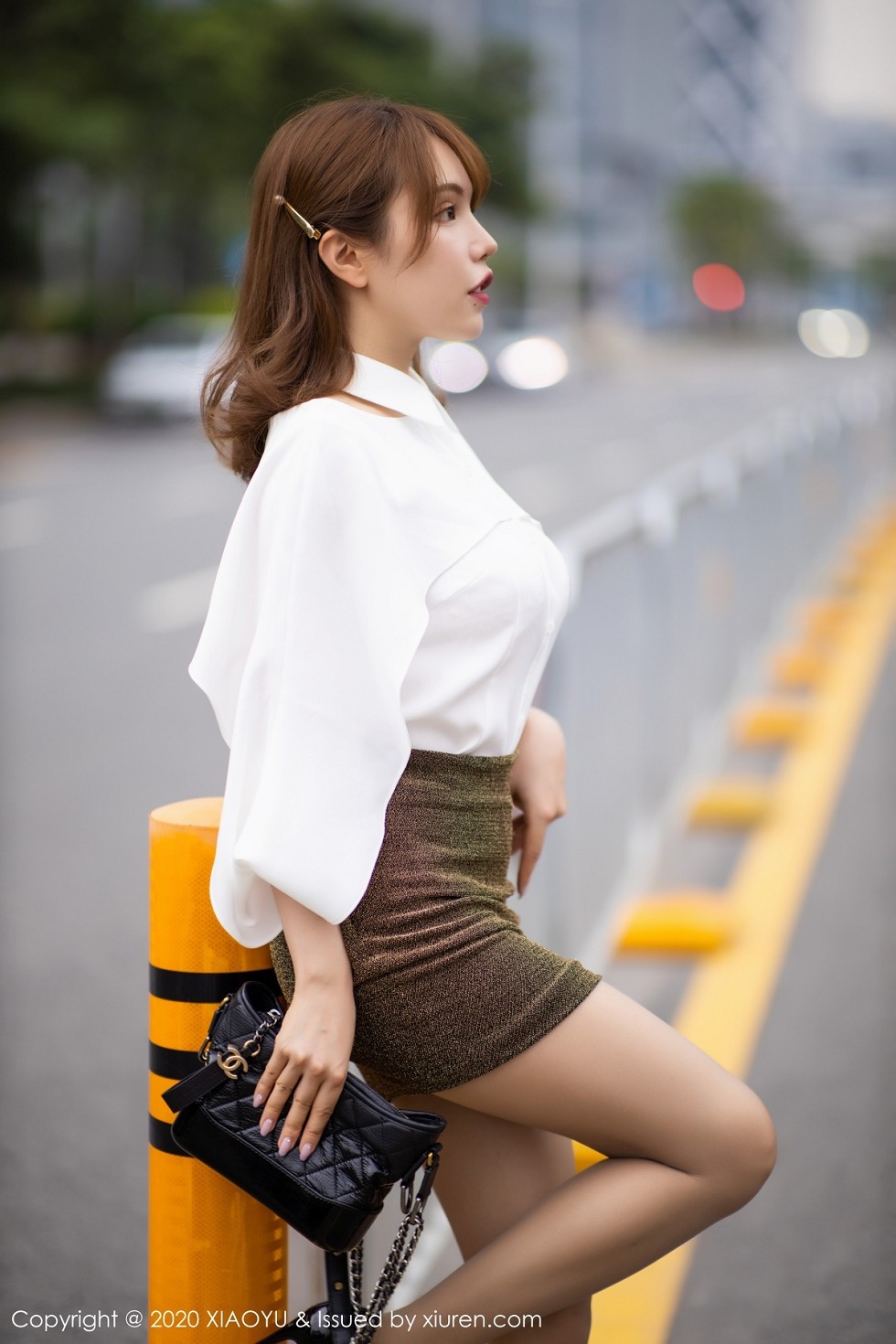 [XiaoYu画语界]Vol.382_女神黄乐然性感魅力车拍系列白衬衣配肉丝裤袜撩人诱惑写真112P
