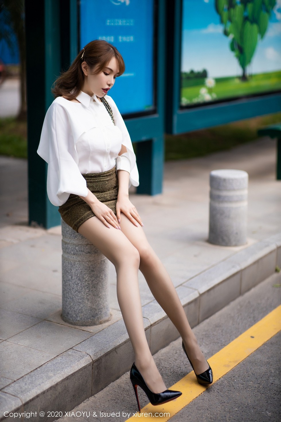 [XiaoYu画语界]Vol.382_女神黄乐然性感魅力车拍系列白衬衣配肉丝裤袜撩人诱惑写真112P