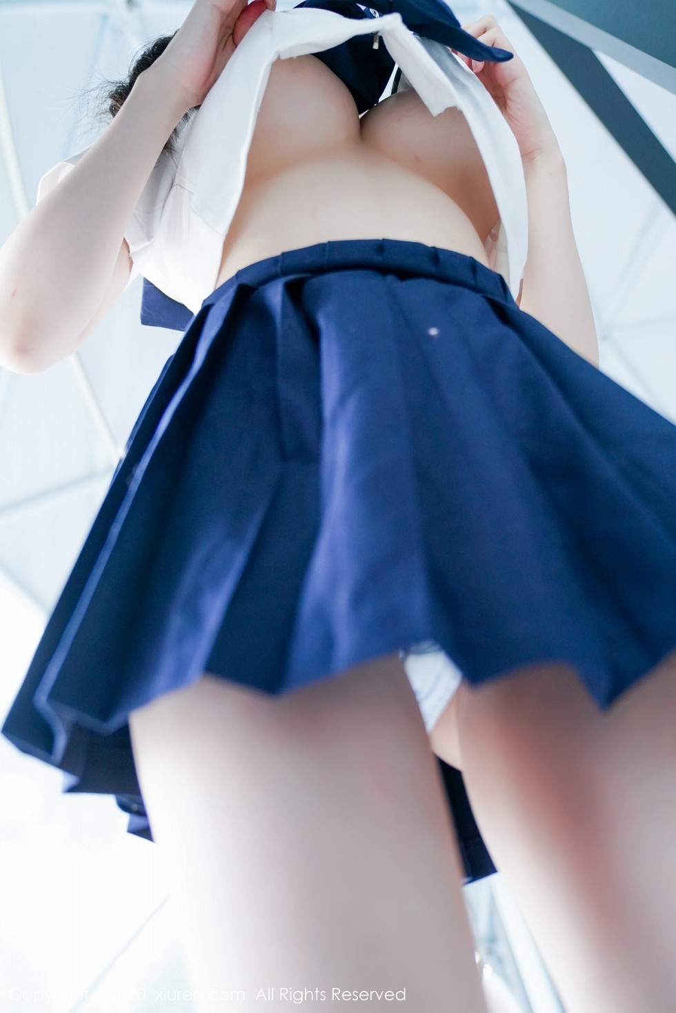 XiuRen第2629期_女神糯美子Mini三亚旅拍经典学生制服主题私房捆绑撩人诱惑写真45P