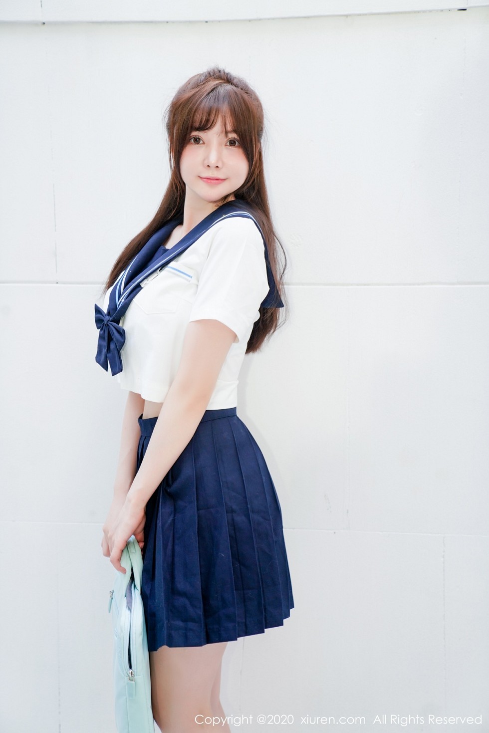 XiuRen第2629期_女神糯美子Mini三亚旅拍经典学生制服主题私房捆绑撩人诱惑写真45P