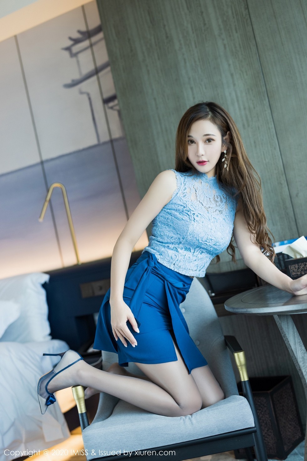 [IMISS爱蜜社]Vol.507_气质女神Lavinia肉精致职场OL风格露性感内衣完美诱惑写真54P