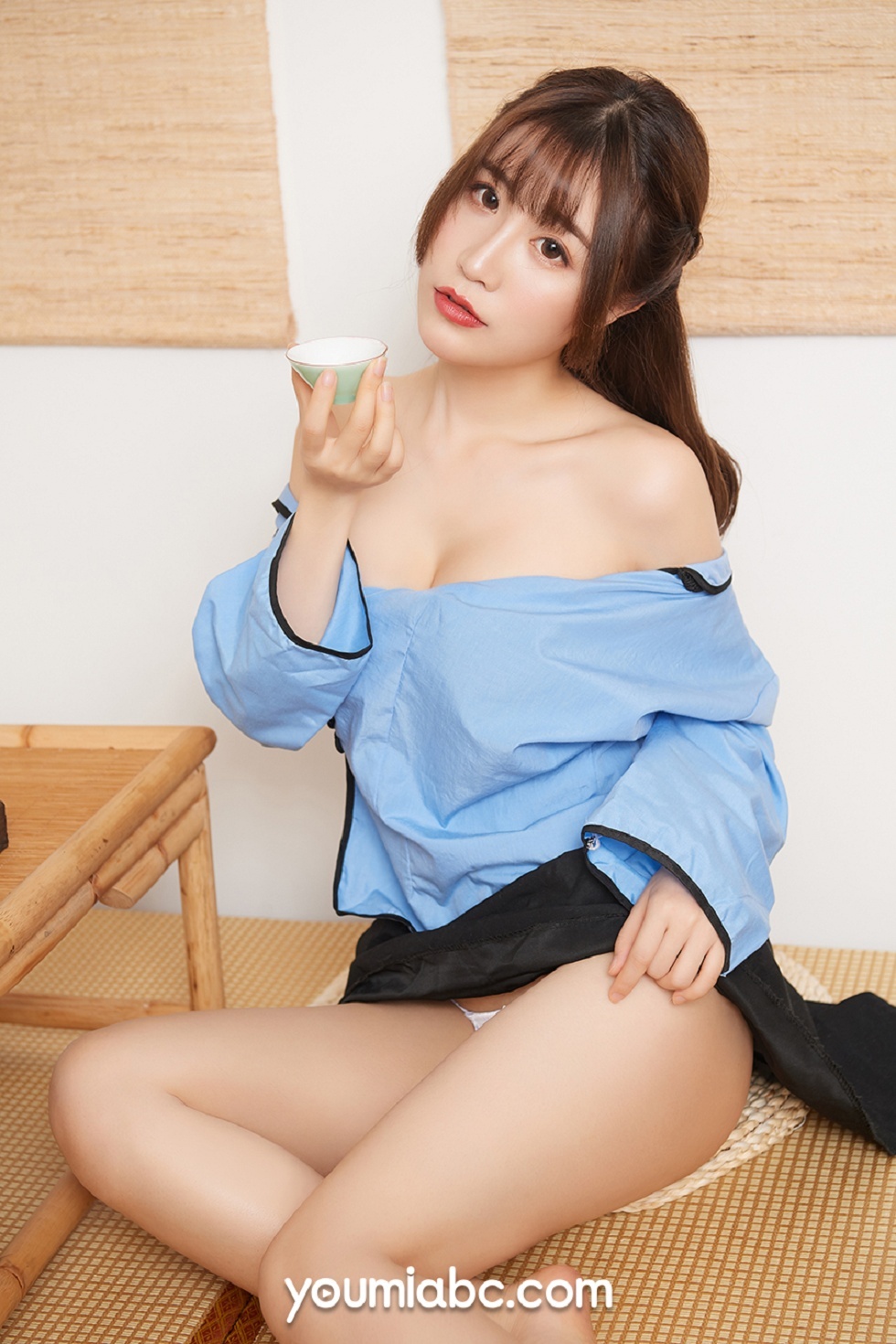 [YouMi尤蜜]Vol.365_嫩模绯月樱Cherry古韵旗袍配丁字裤全脱露火辣身材诱惑写真53P