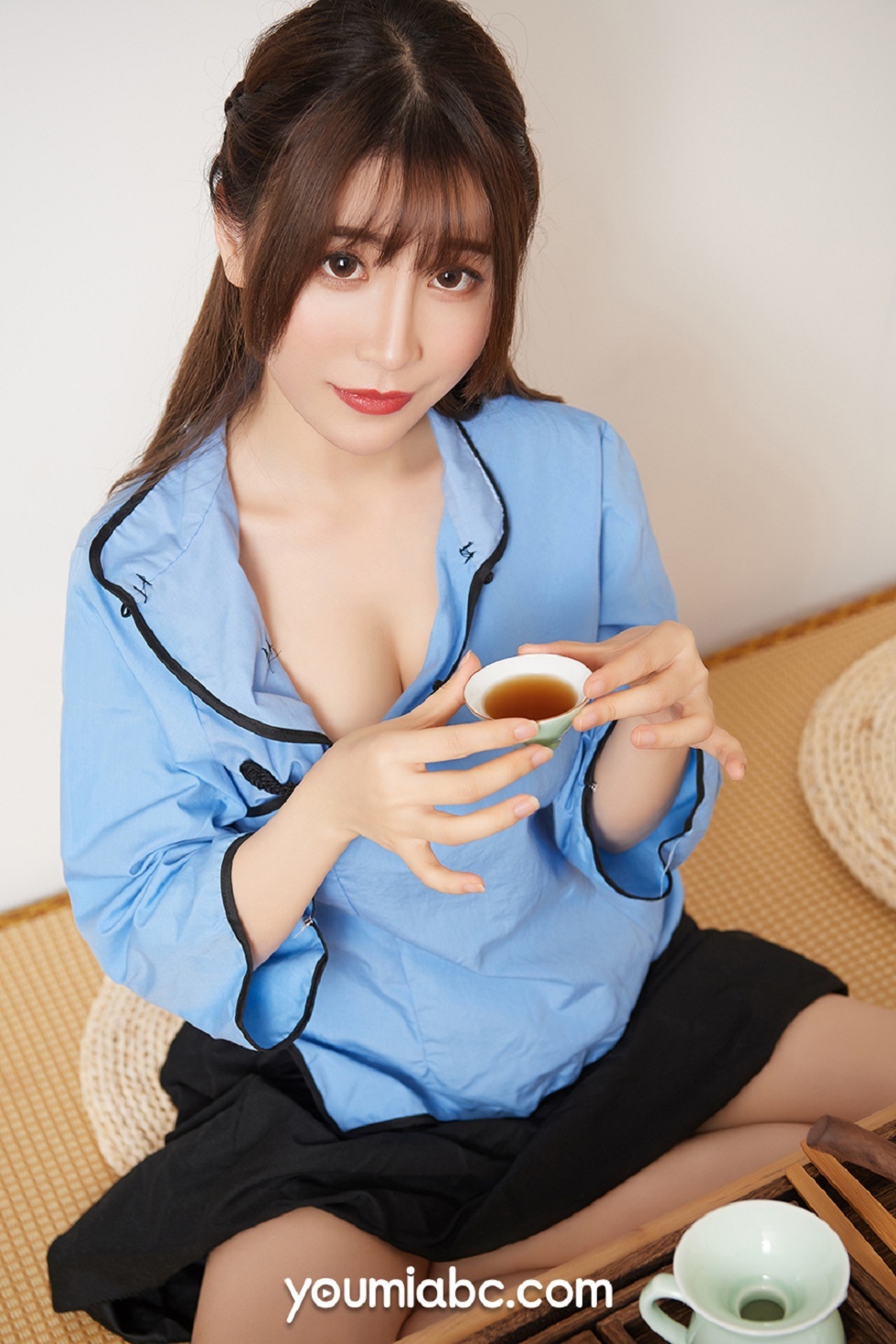 [YouMi尤蜜]Vol.365_嫩模绯月樱Cherry古韵旗袍配丁字裤全脱露火辣身材诱惑写真53P