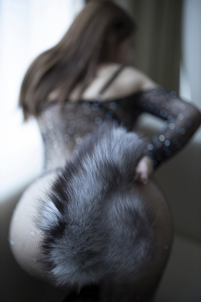 狐狸小妖软软傲人巨乳独爱尾巴调情(图19)