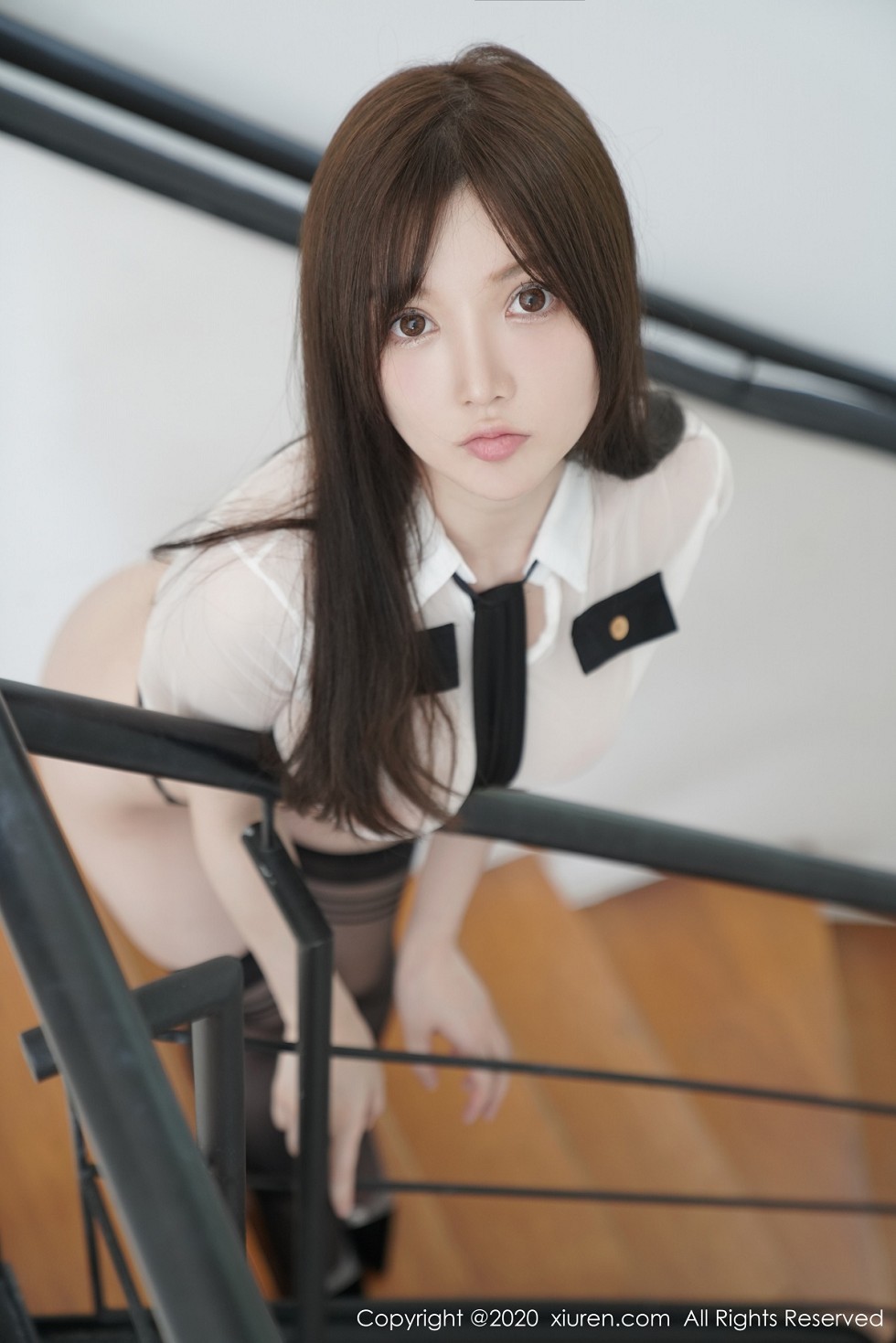 XiuRen第2646期_女神糯美子Mini情趣内衣与捆绑主题私房丁字裤秀翘臀诱惑写真41P