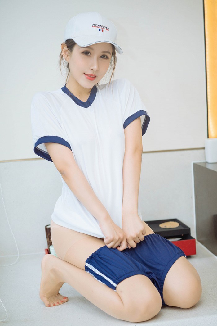 运动女孩徐安安肉丝蜜臀触手可得(图35)