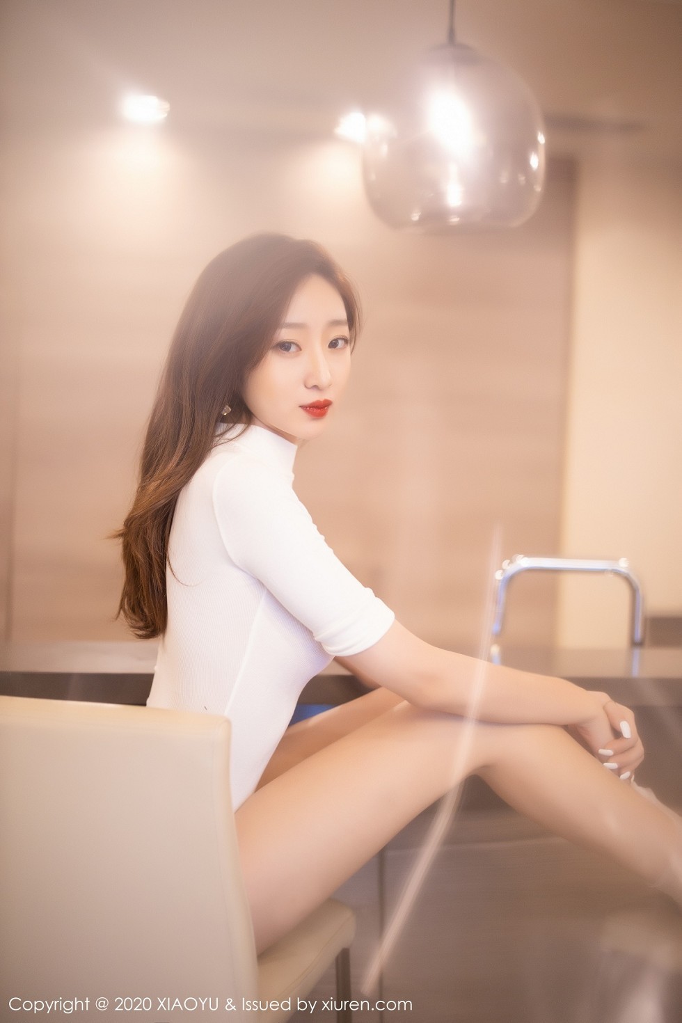 [XiaoYu画语界]Vol.389_嫩模安琪Yee私房白色高叉连体衣配薄透丝袜秀美腿性感写真88P