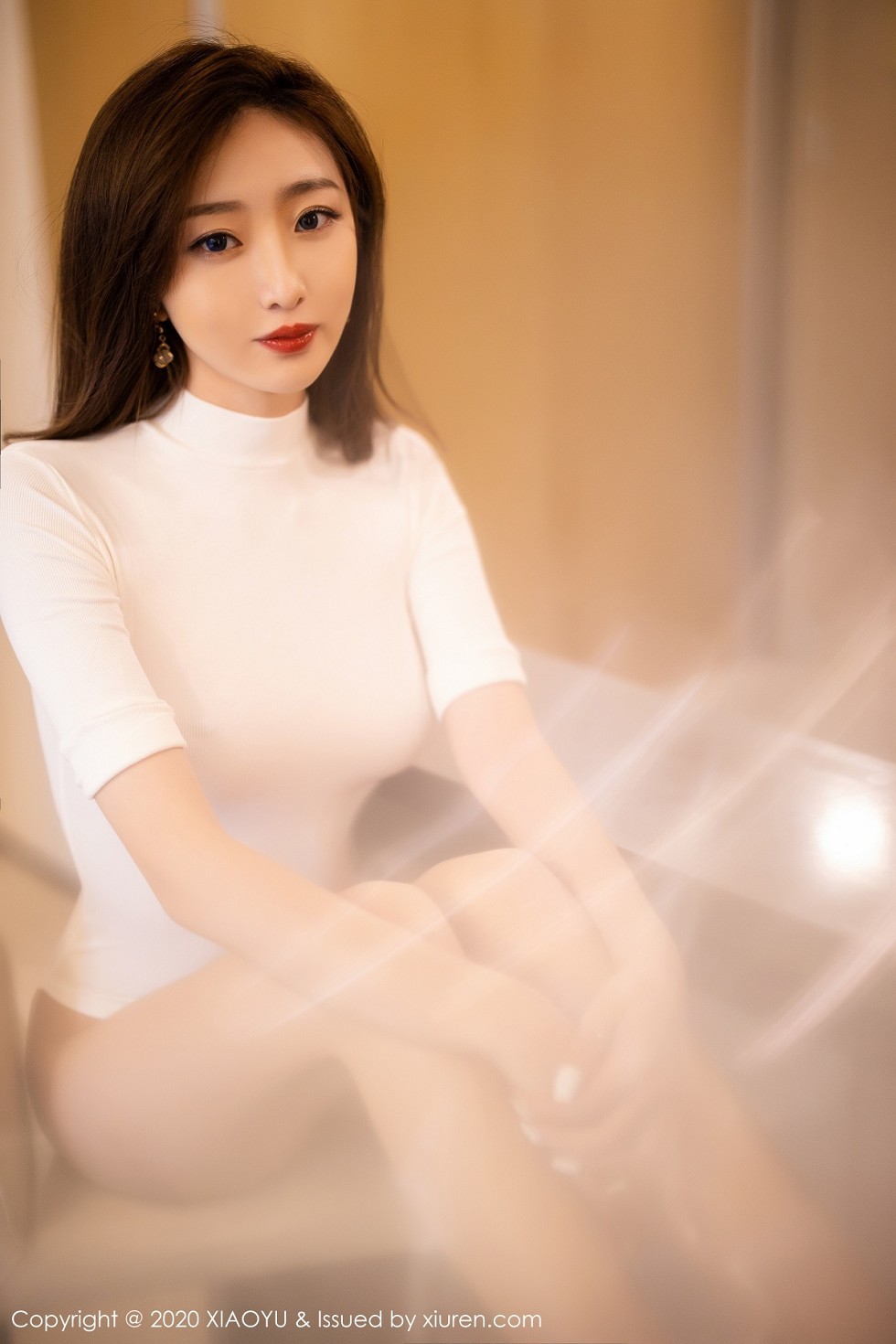 [XiaoYu画语界]Vol.389_嫩模安琪Yee私房白色高叉连体衣配薄透丝袜秀美腿性感写真88P