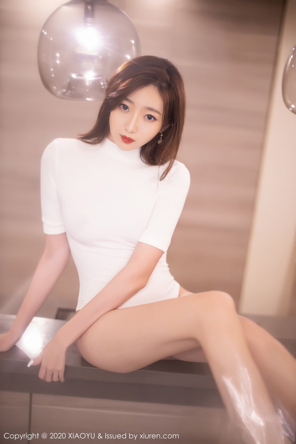 [XiaoYu画语界]Vol.389_嫩模安琪Yee私房白色高叉连体衣配薄透丝袜秀美腿性感写真88P