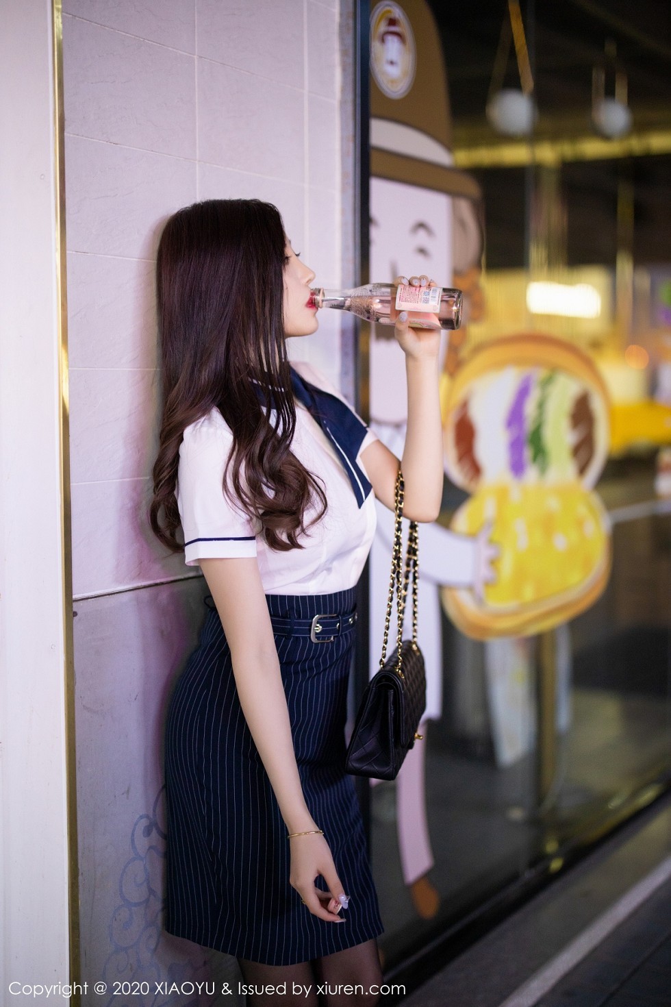 [XiaoYu画语界]Vol.393_女神杨晨晨sugar私房床上半脱制服露黑丝裤袜撩人诱惑写真92P