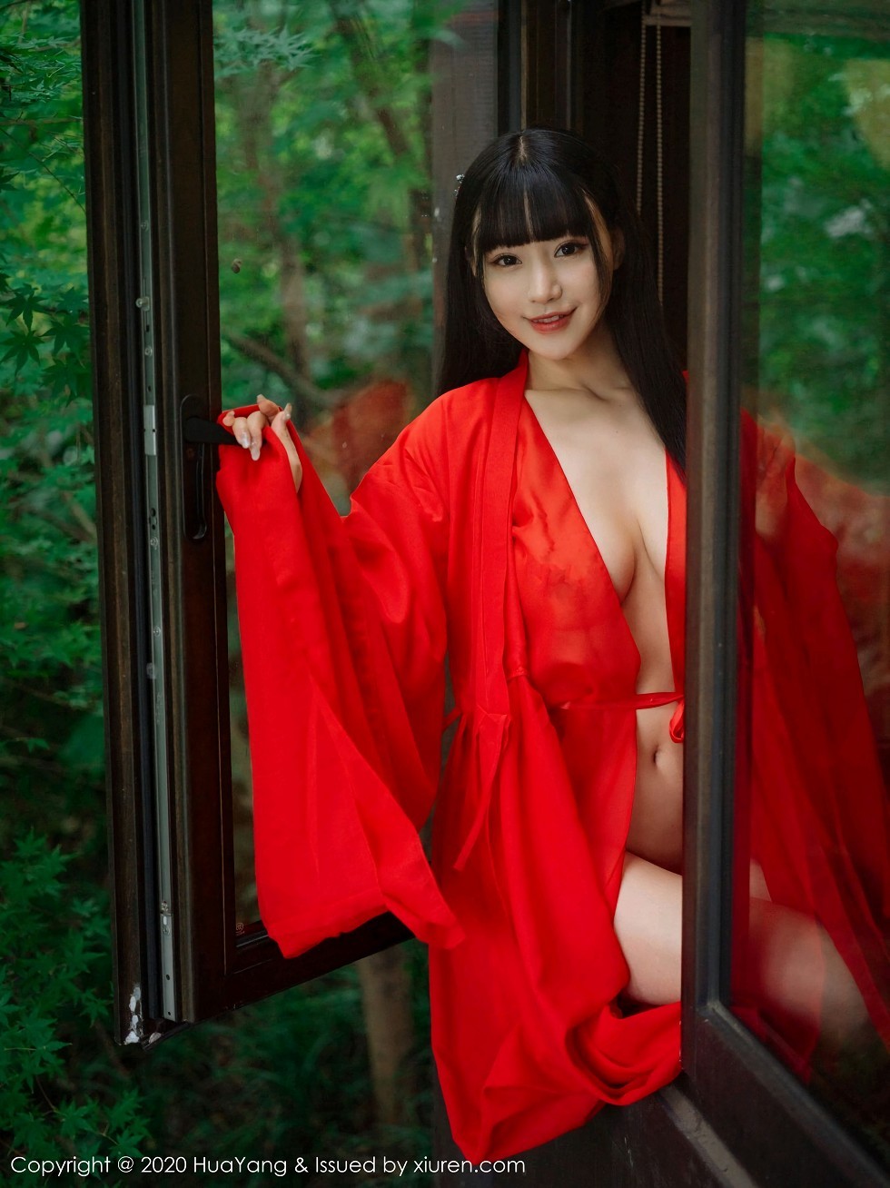 [HuaYang花漾]Vol.310_女神朱可儿Flower杭州旅拍鲜红古典长裙包裹火辣胴体诱惑写真70P