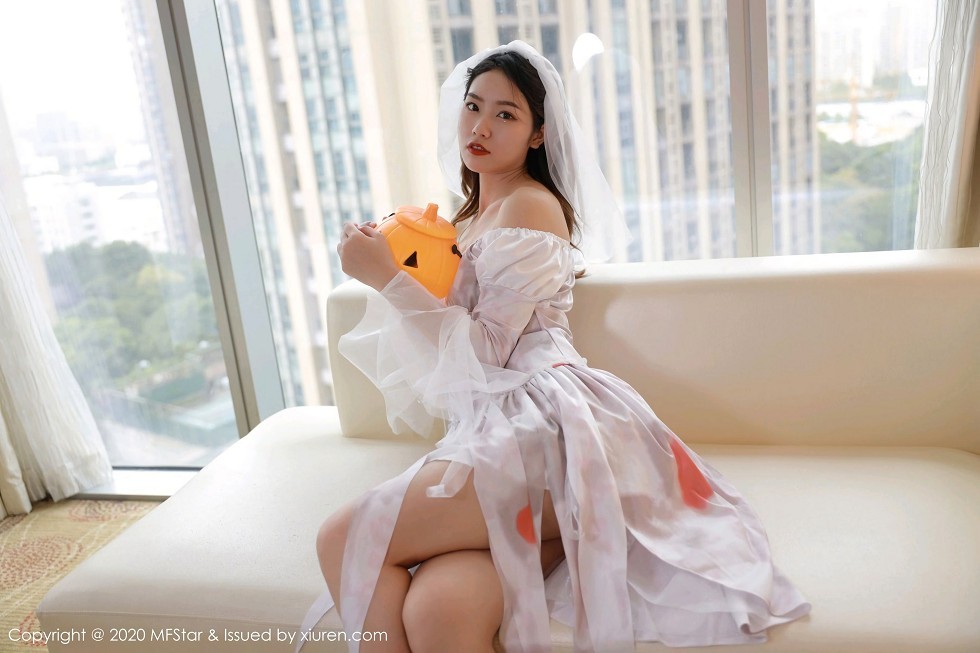 [MFStar模范学院]Vol.408_嫩模方子萱万圣节鬼新娘主题撩裙露蕾丝内裤诱惑写真61P