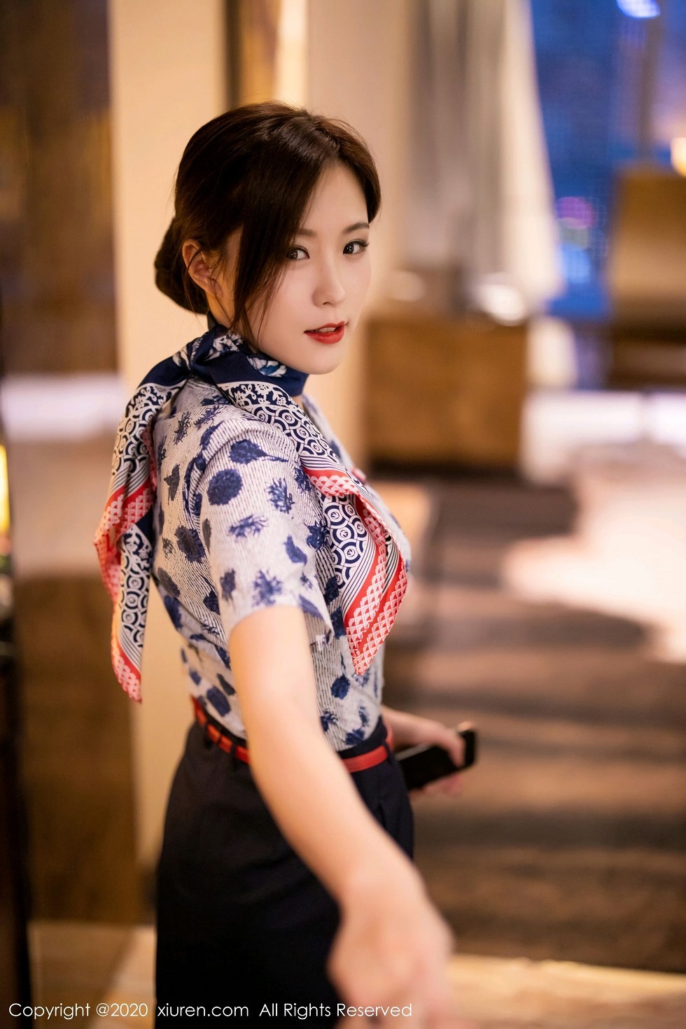 [XiaoYu画语界]Vol.407_嫩模杨紫嫣Cynthia空乘制服主题性感内衣配黑丝裤袜诱惑写真82P