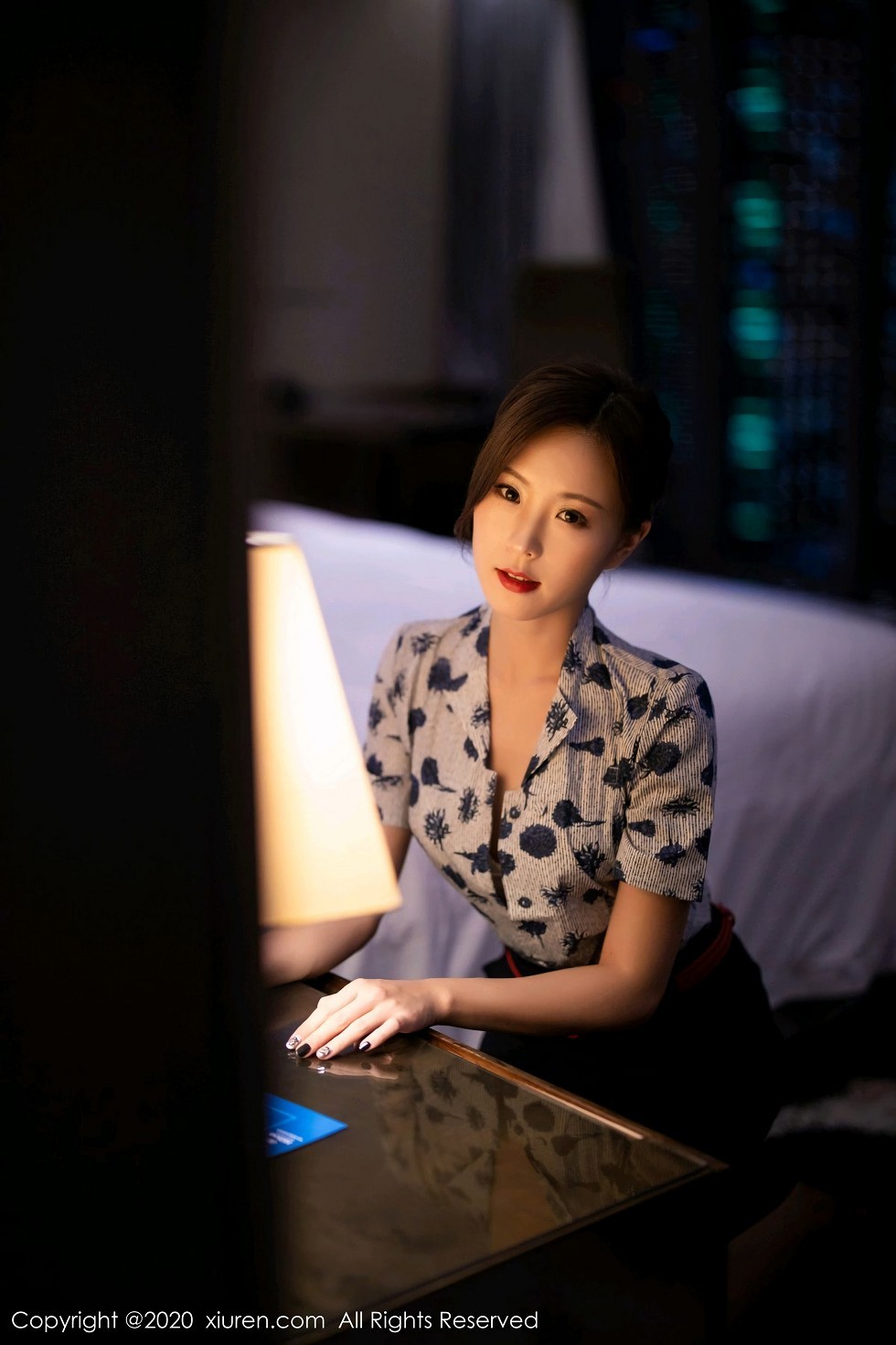 [XiaoYu画语界]Vol.407_嫩模杨紫嫣Cynthia空乘制服主题性感内衣配黑丝裤袜诱惑写真82P
