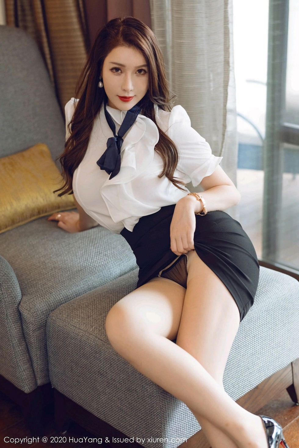 [HuaYang花漾]Vol.322_女神Egg-尤妮丝西双版纳旅拍白衬衫OL主题开档肉丝裤袜诱惑写真60P