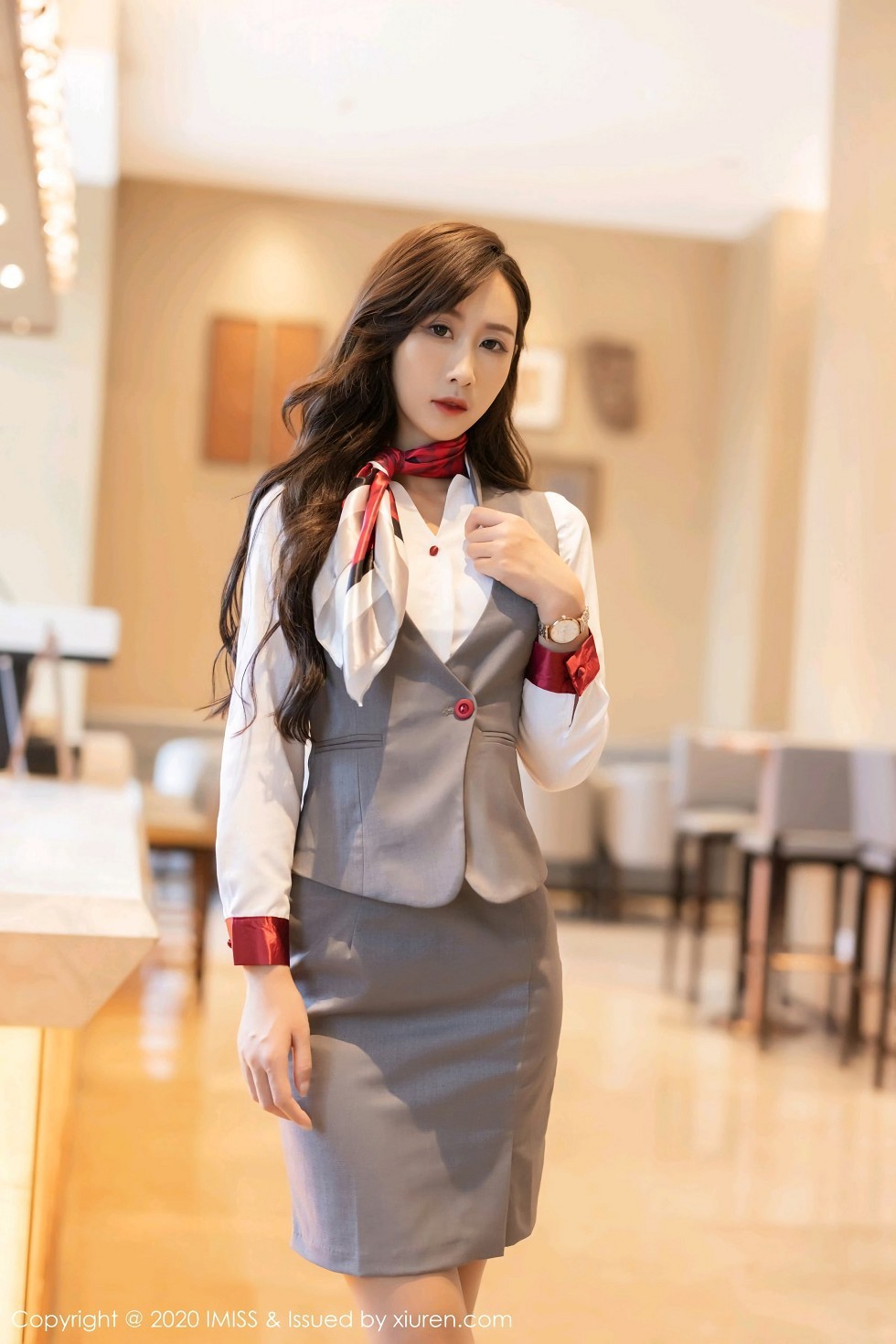 [IMISS爱蜜社]Vol.524_新人模特萌白酱空姐制服主题私房半脱露开档灰丝裤袜诱惑写真60P