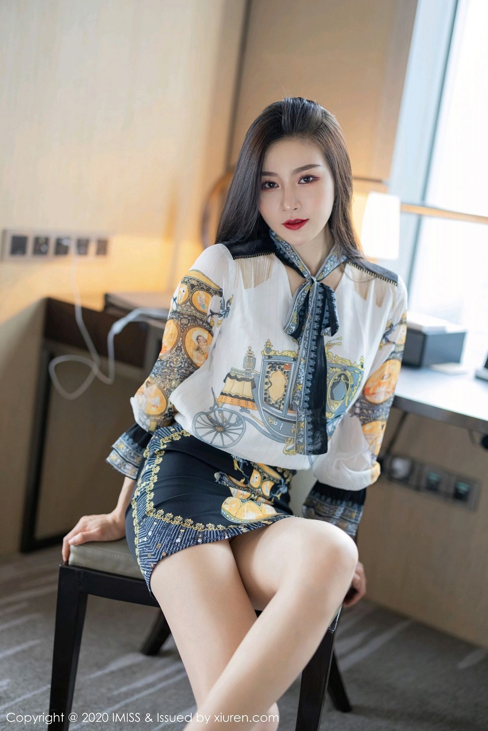 [IMISS爱蜜社]Vol.525_气质美女Vanessa私房床上性感内衣秀完美身材迷人诱惑写真56P