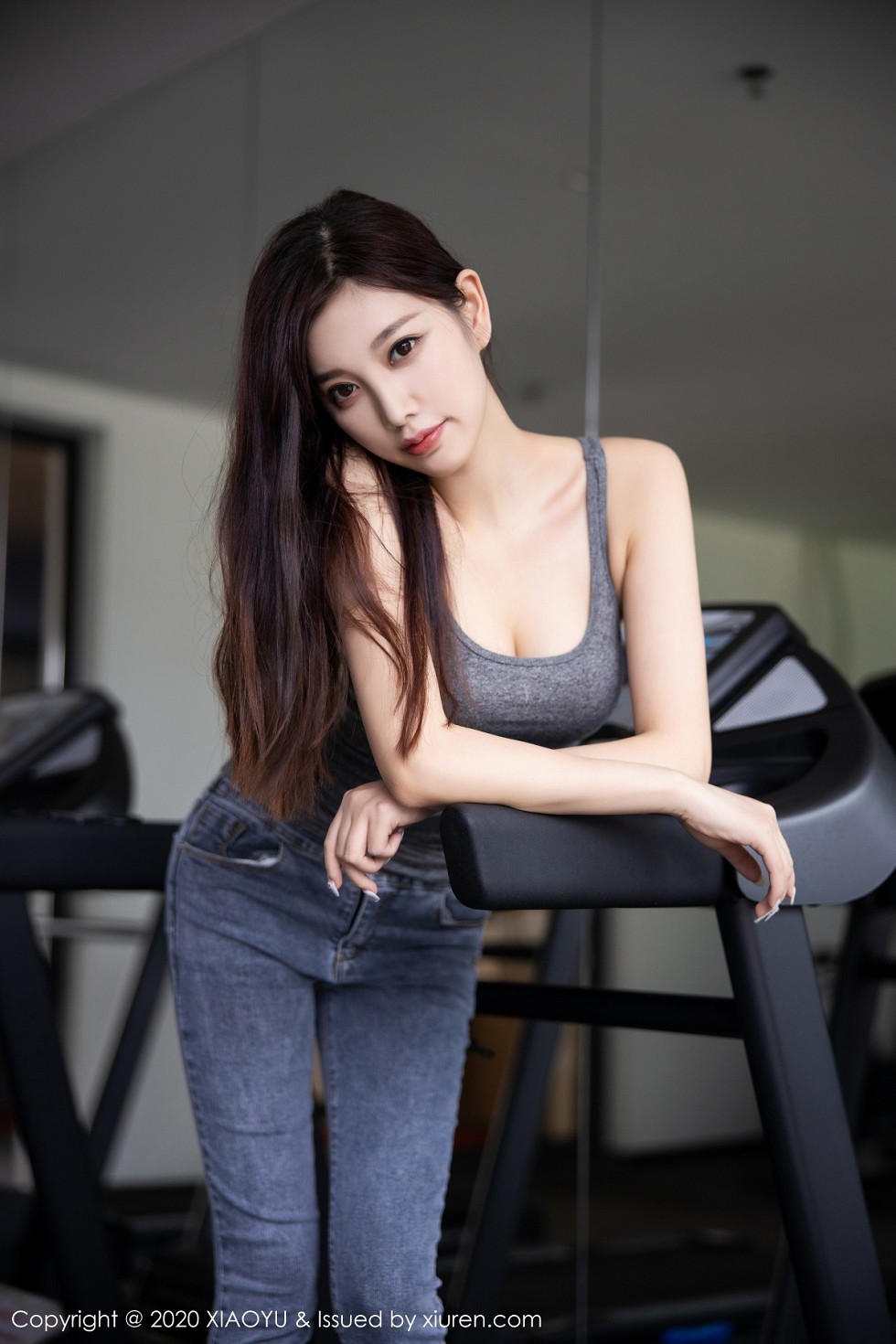 [XiaoYu画语界]Vol.414_女神杨晨晨sugar清远旅拍私房脱紧身牛仔裤秀完美身材诱惑写真63P