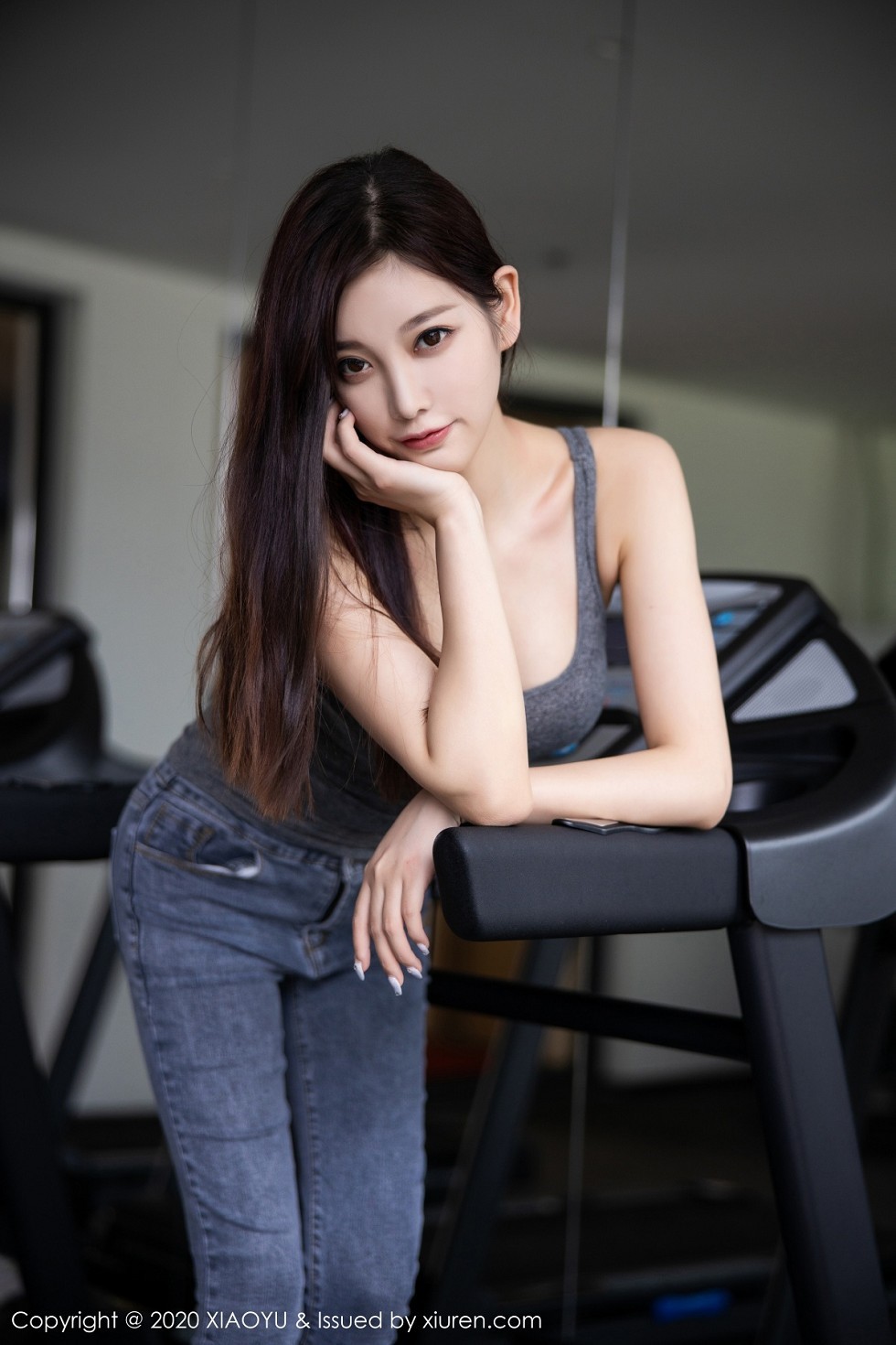 [XiaoYu画语界]Vol.414_女神杨晨晨sugar清远旅拍私房脱紧身牛仔裤秀完美身材诱惑写真63P