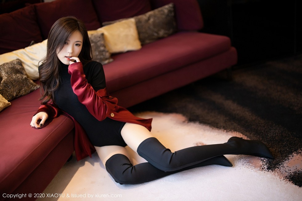 [XiaoYu画语界]Vol.415_嫩模杨紫嫣Cynthia时尚街拍+私房透视内裤秀翘臀诱惑写真93P