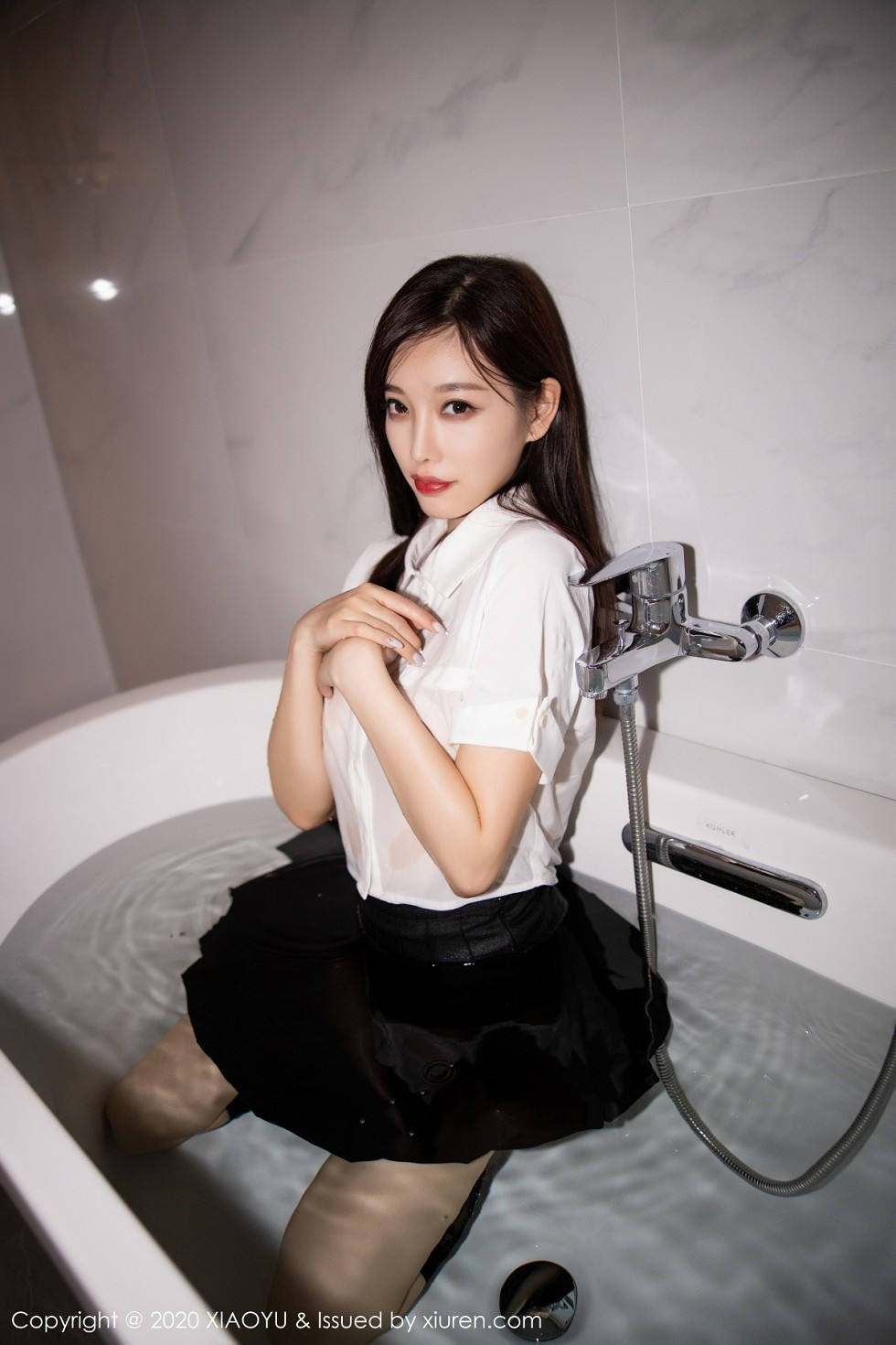 [XiaoYu画语界]Vol.418_女神杨晨晨sugar清远旅拍JK制服配豹纹内衣狂野诱惑写真52P