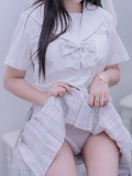 思春期少女米线线JK工作服美腿撩人