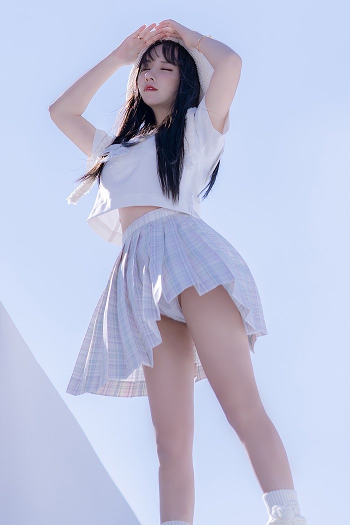 思春期少女米线线JK制服美腿撩人(图2)