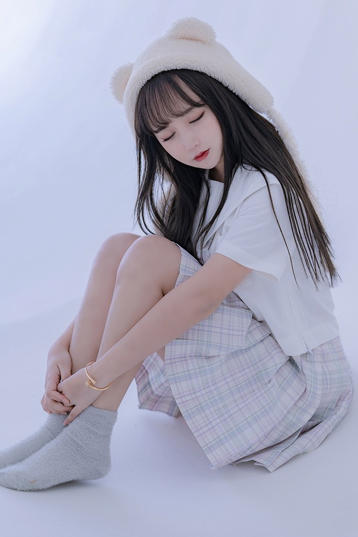 思春期少女米线线JK制服美腿撩人(图44)