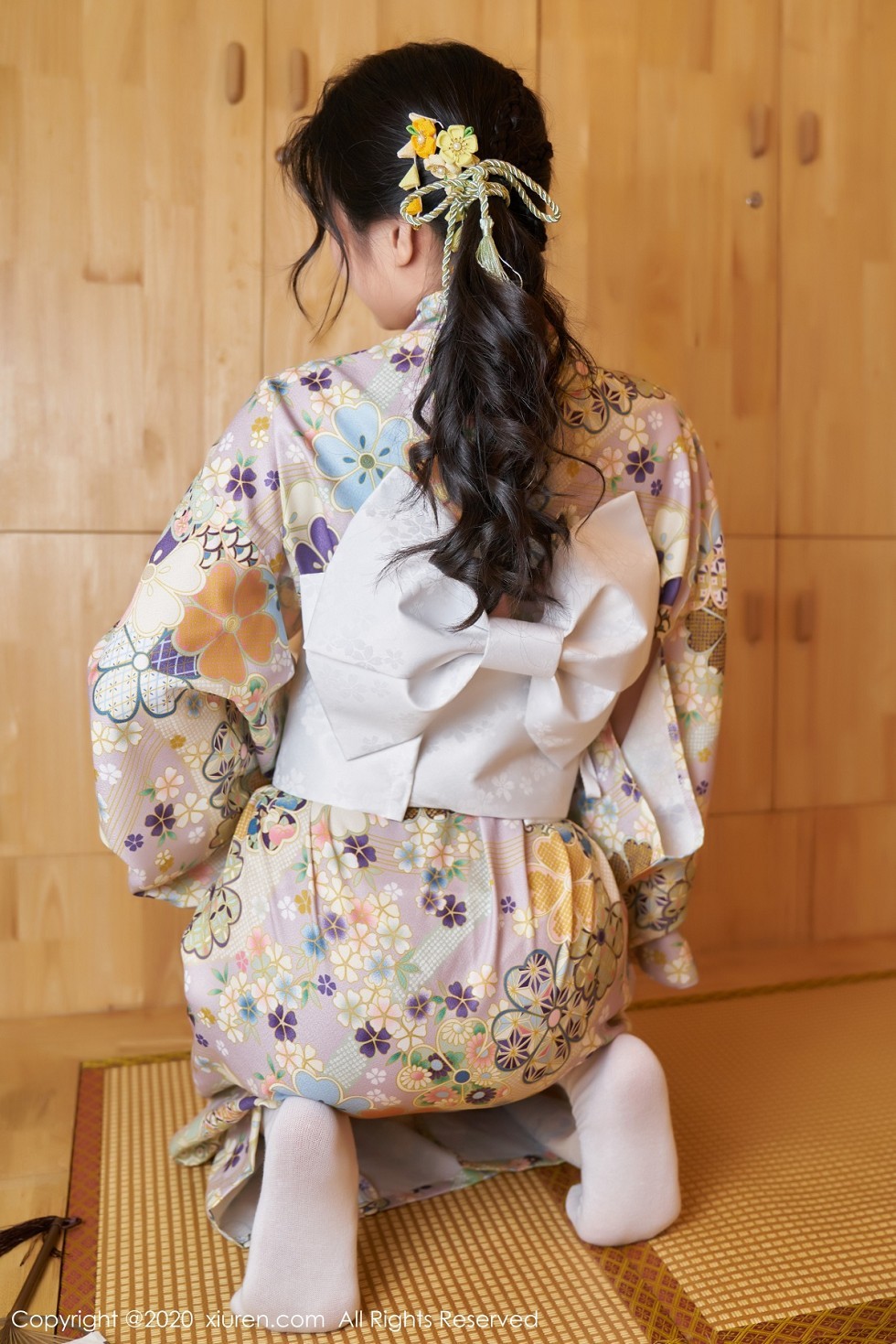 XiuRen第2853期_嫩模韩静安私房花色性感和服半撩露白嫩翘臀美腿完美诱惑写真65P