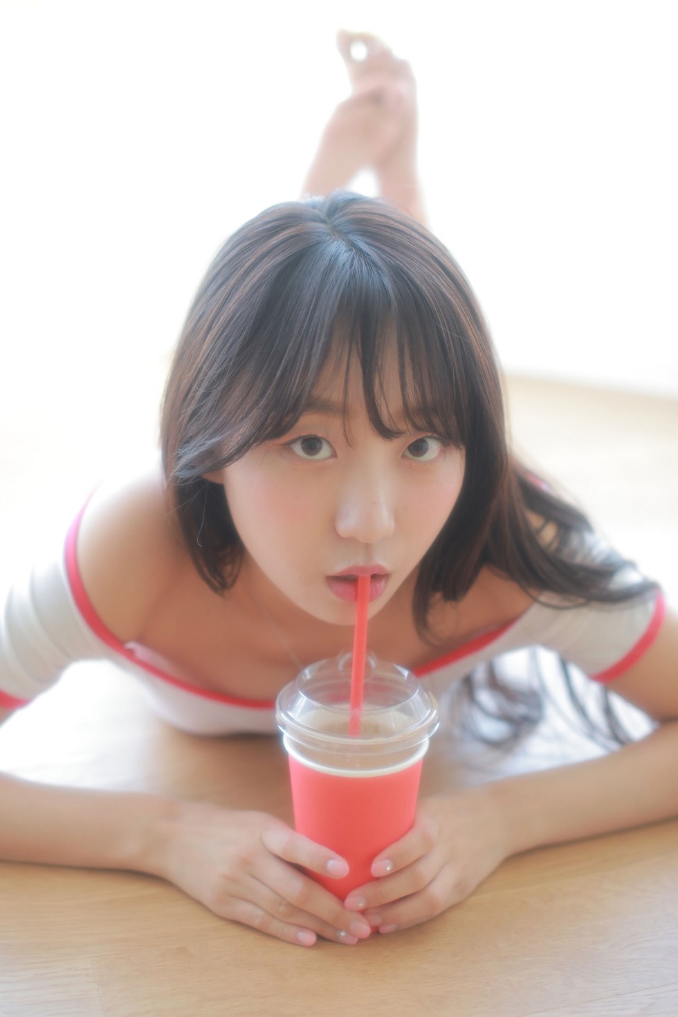 韩国妹子EunjiPyo性感比基尼系列秀完美身材迷人写真118P