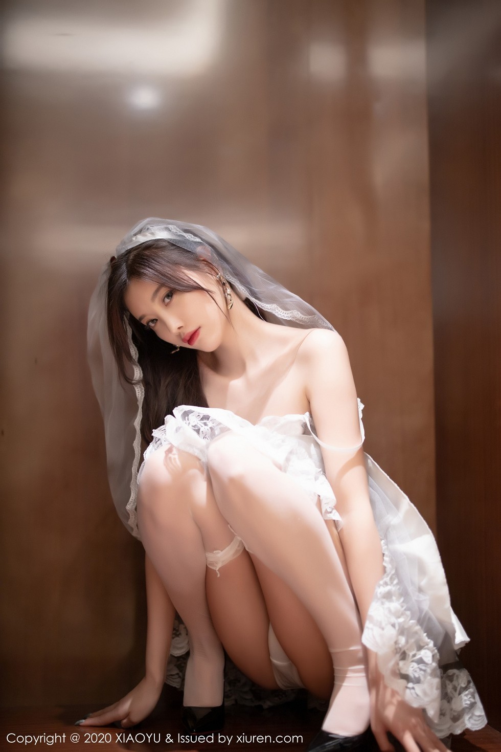 [XiaoYu画语界]Vol.423_女神杨晨晨sugar私房薄透婚纱配情趣内裤秀火辣身材诱惑写真61P