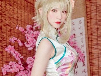 网络青春美女