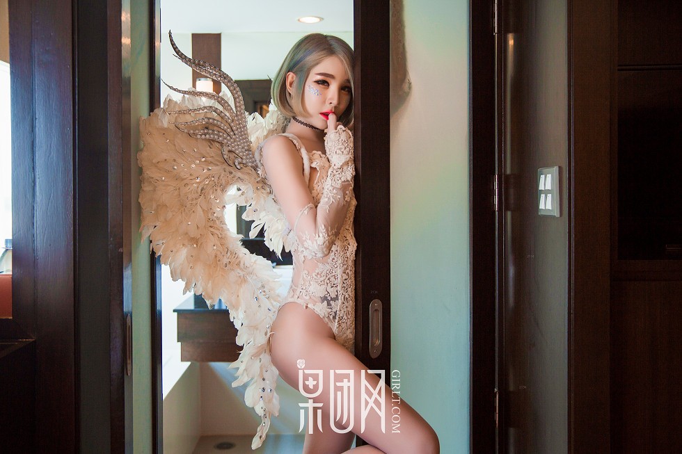 [GIRLT果团网]NO.145_果团泰国特辑嫩模高叉连体衣+缕空情趣内衣撩人诱惑写真50P