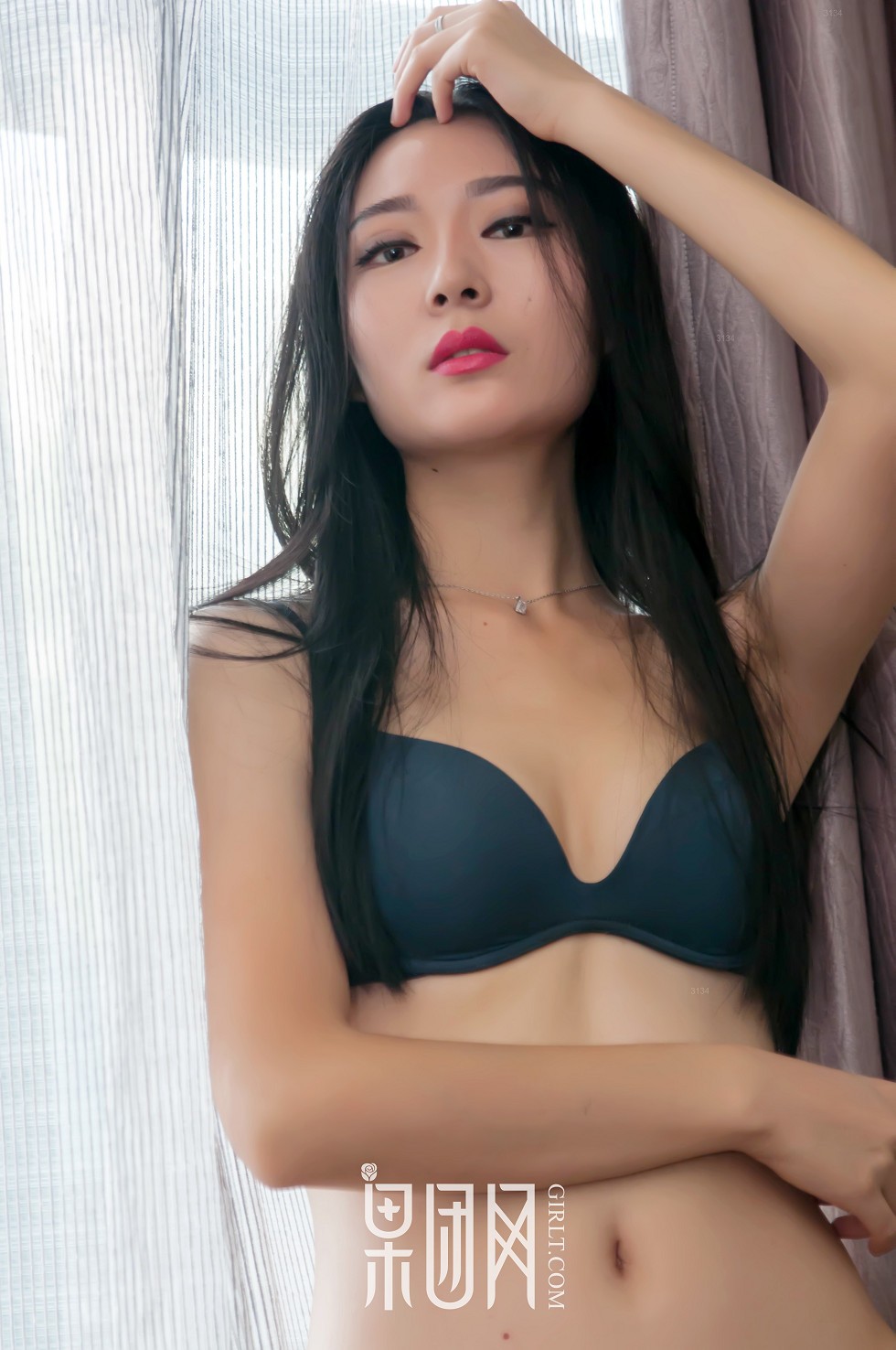 [GIRLT果团网]TG036_温柔小娇妻私房性感黑色内衣+红色蕾丝内衣惹火诱惑写真66P