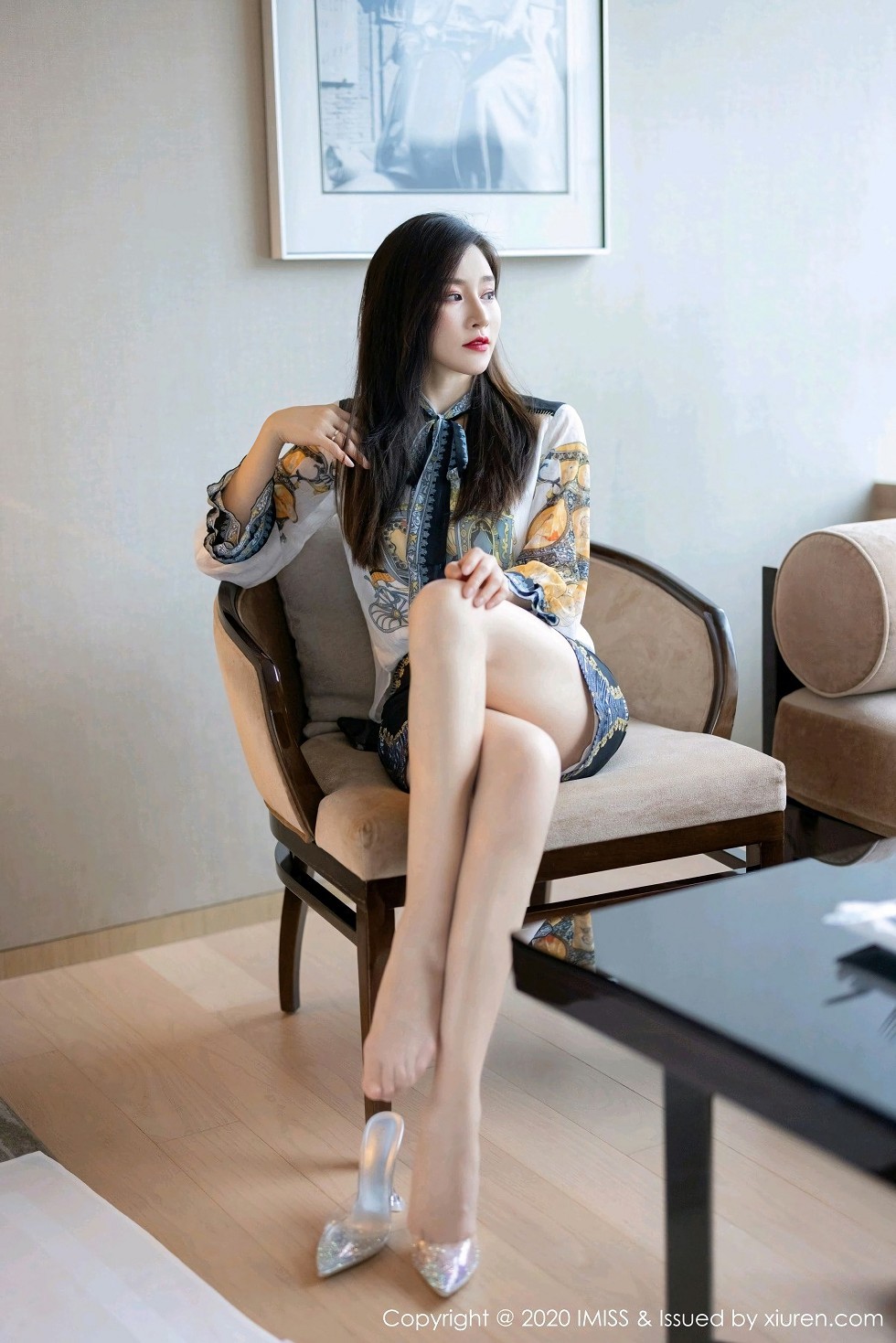 [IMISS爱蜜社]Vol.525_气质美女Vanessa私房床上性感内衣秀完美身材迷人诱惑写真56P