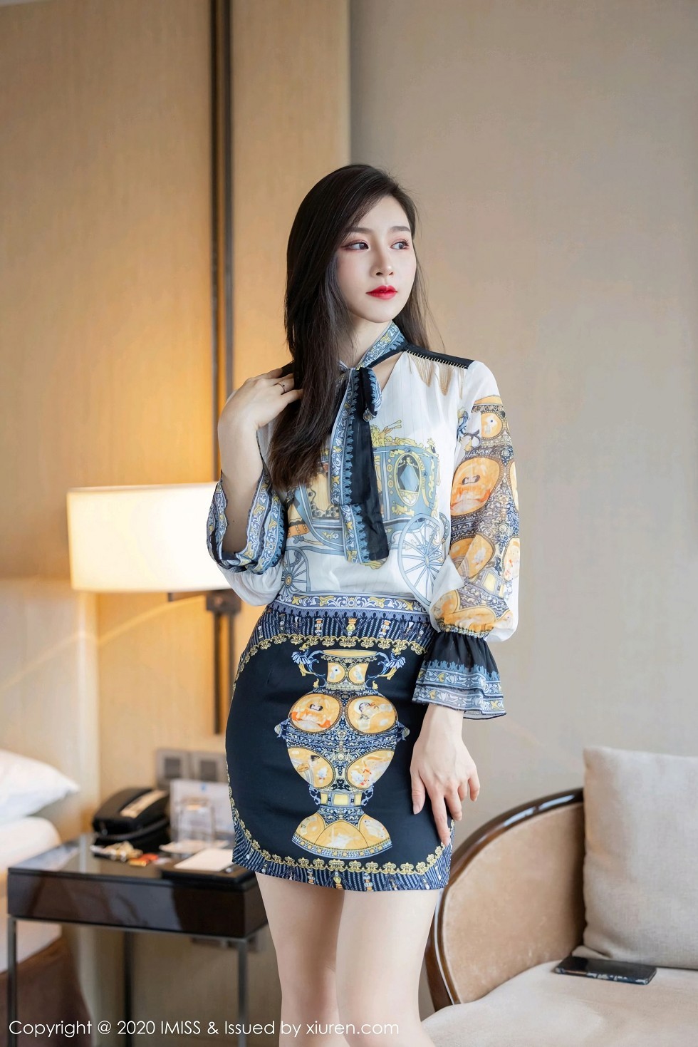 [IMISS爱蜜社]Vol.525_气质美女Vanessa私房床上性感内衣秀完美身材迷人诱惑写真56P